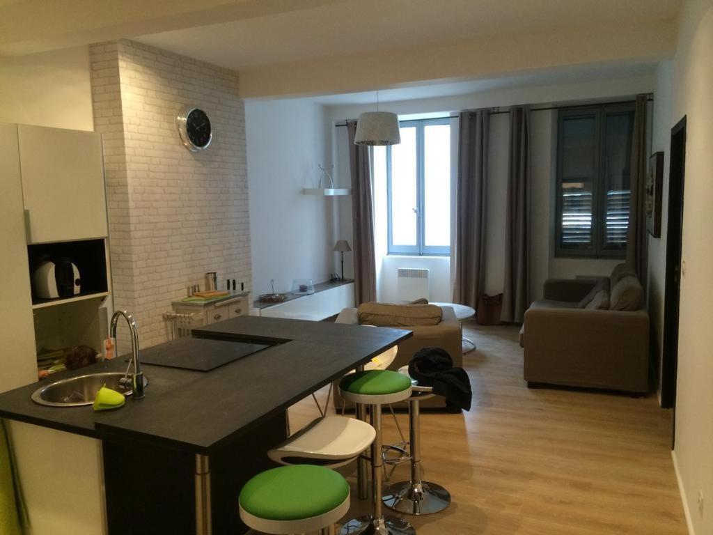Appartshotels'De Ville Bourg-lès-Valence Pokoj fotografie